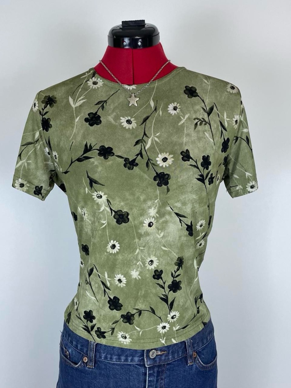 90s Vintage Slinky Floral Baby Tee
